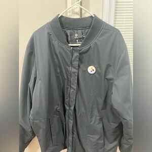 Steelers jacket. Very nice. Great condition. (Field apparel) Nike